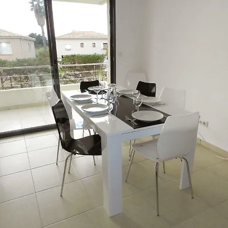 Apartment Lup - Les Terrasses D'alistro By Interhome *